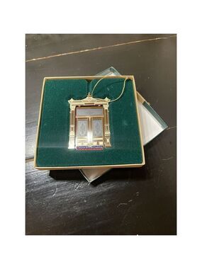 Texas State Capitol Ornament 2007 Etched Glass Doors Christmas Collectible Box